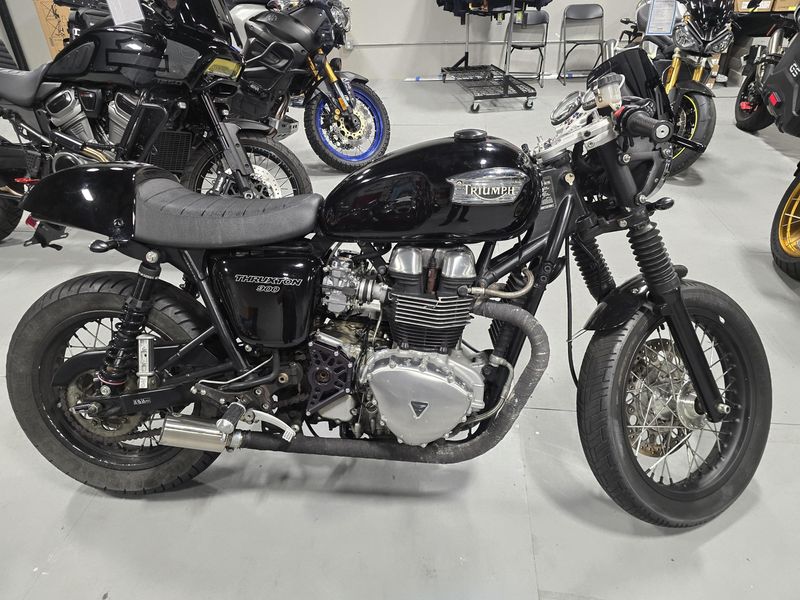 Used 2005 Triumph Thruxton 900 Image 1