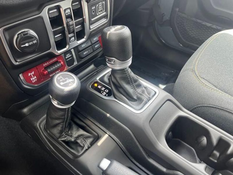 2025 Jeep Wrangler 4-door Willys