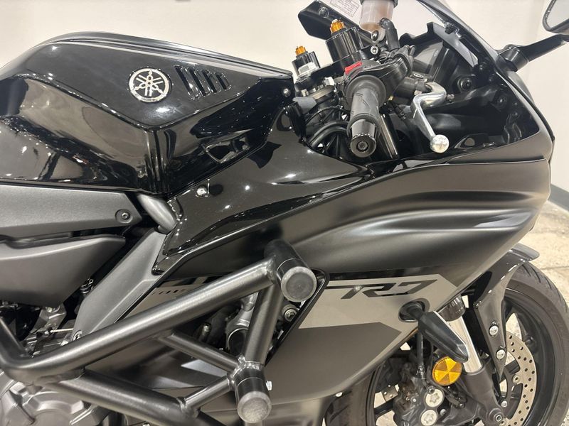 Used 2025 Yamaha YZF-R7 Image 19