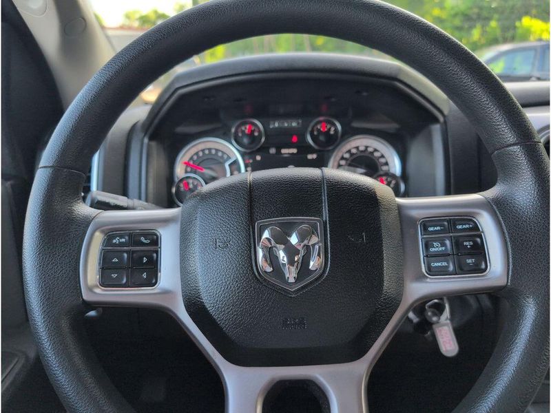 2023 RAM 1500 Classic SLTImage 21