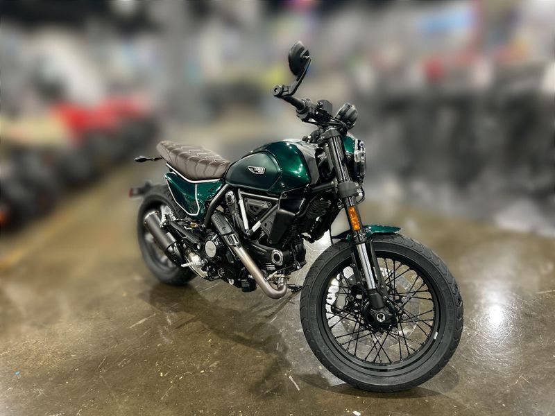 New 2027 Ducati SCRAMBLER 800 NIGHTSHIFT Image 10