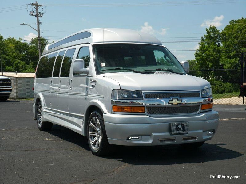 Used 2020 Chevrolet Express Cargo Image 11