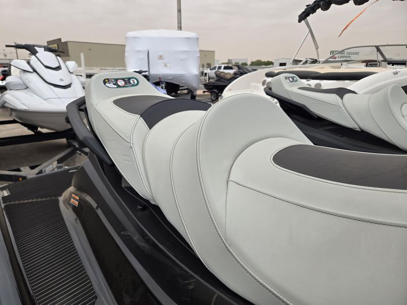 NEW 2026 YAMAHA VX CRUISER HO Image 13