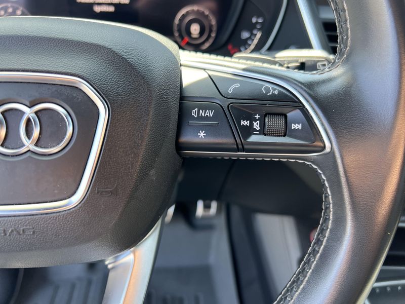 Used 2018 Audi SQ5 PrestigeImage 12