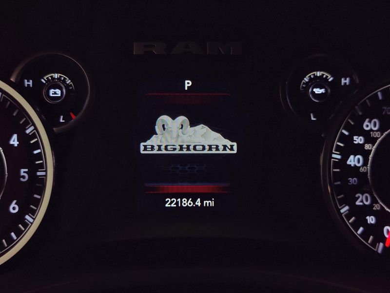 Used 2024 RAM 2500 Big Horn Crew Cab 6.4L V8 4x4Image 25