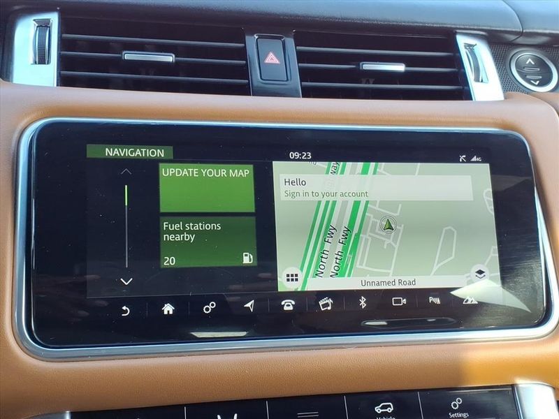 Used 2022 Land Rover Range Rover Sport SVRImage 6