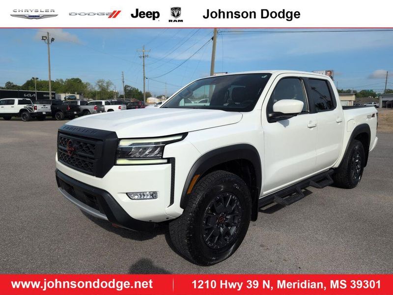 2023 Nissan Frontier PRO-4XImage 1