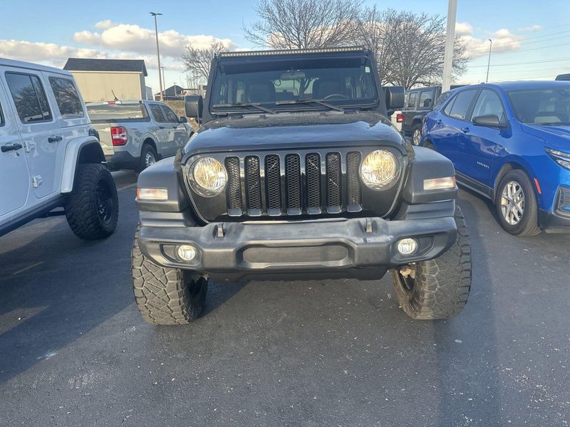 2019 Jeep Wrangler Unlimited Sport SImage 2