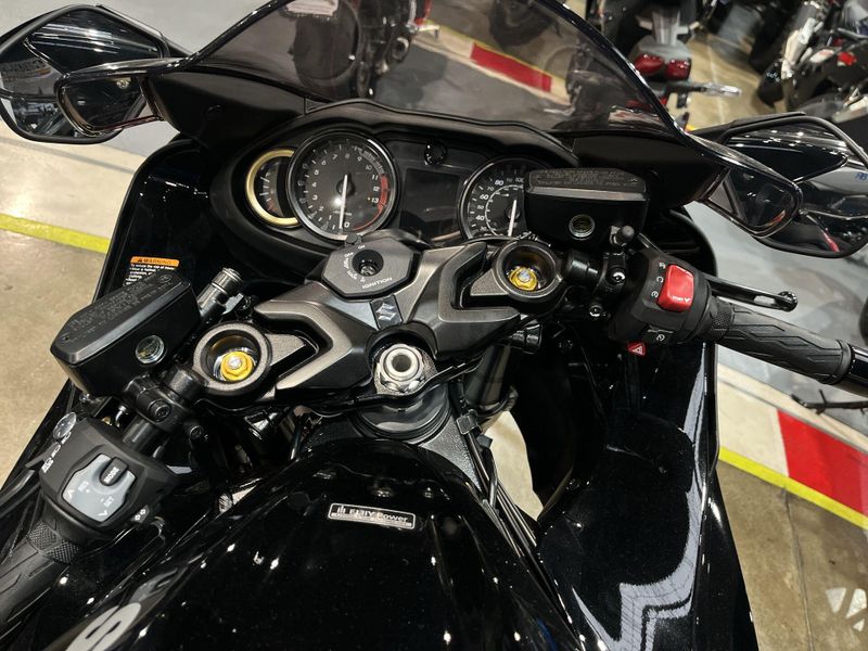 New 2026 Suzuki Hayabusa Image 11