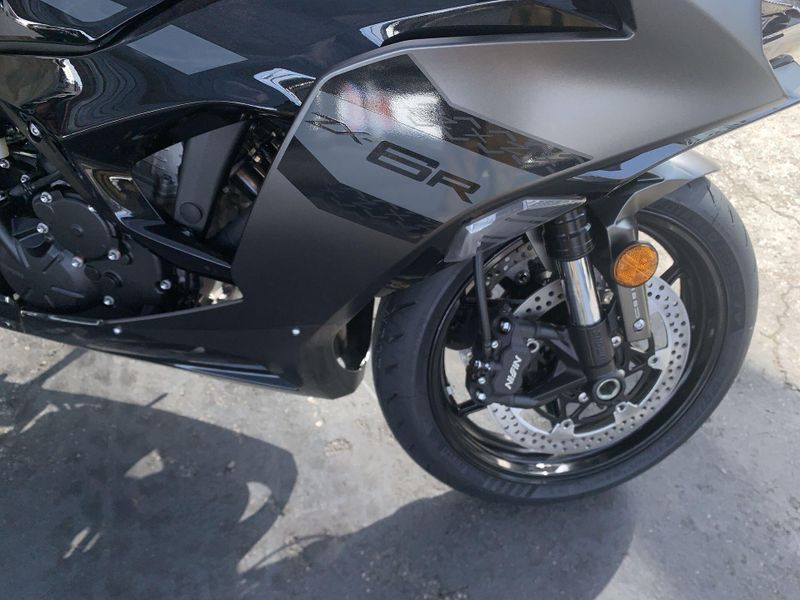 New 2026 Kawasaki NINJA ZX-6R ABS Image 24