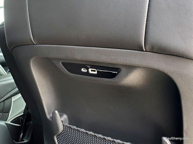 New 2025 Chrysler Pacifica LimitedImage 28