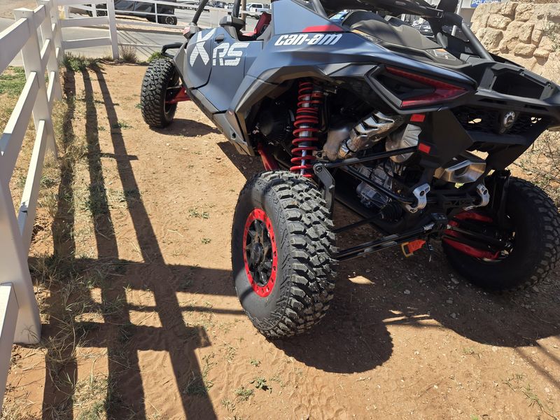 NEW 2026 CAN-AM MAVERICK R MAX X WITH SMARTSHOX 999T DCT Image 15