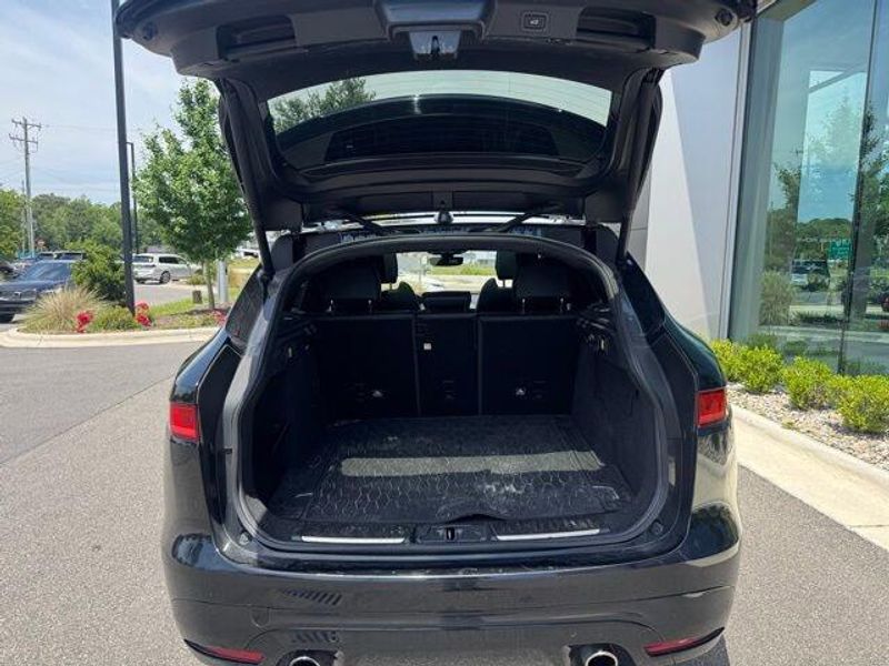 2019 Jaguar F-PACE S