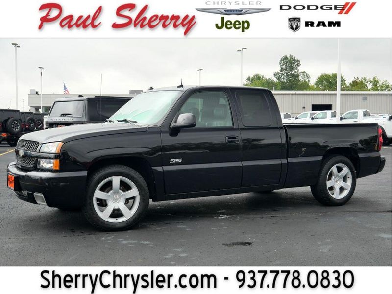 2004 Chevrolet Silverado 1500 SSImage 1