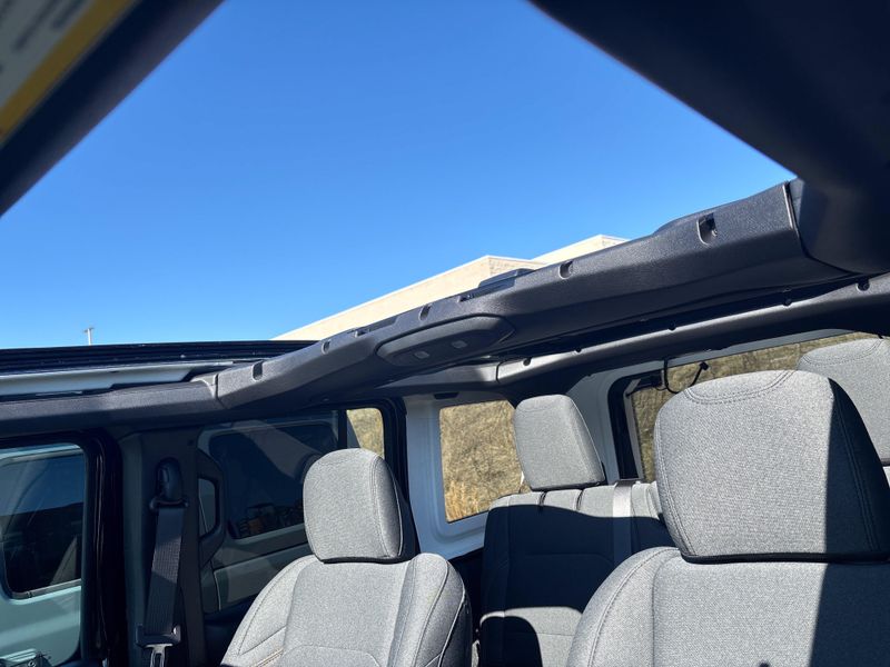 New 2026 Jeep Wrangler 4-door Sport SImage 33