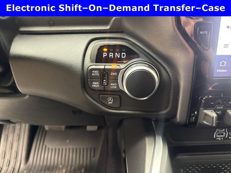 2025 RAM 1500 Big Horn Crew Cab 4x4 5