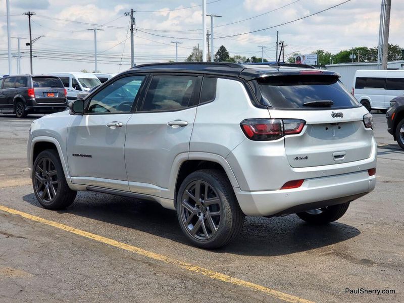 2025 Jeep Compass Limited 4x4Image 8