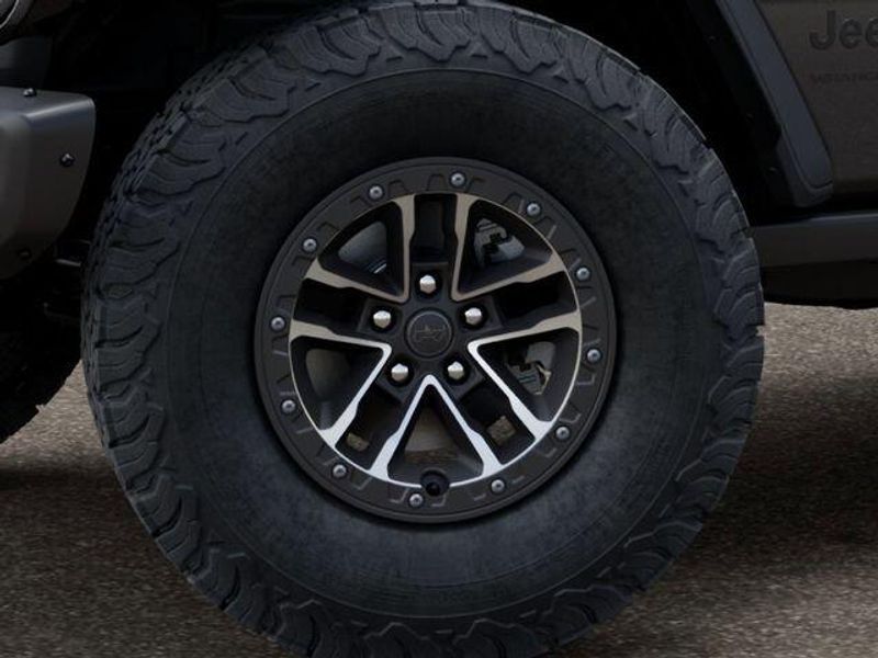 Jeep Wrangler 4xE Image 8