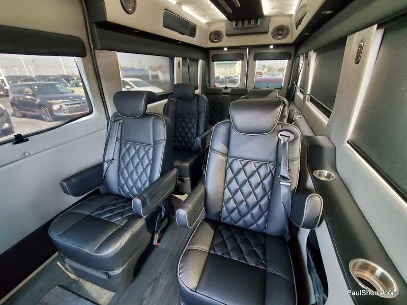 2023 RAM ProMaster 3500 High RoofImage 2