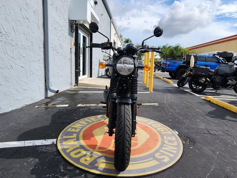 New 2026 Royal Enfield HUNTER 350 Image 2