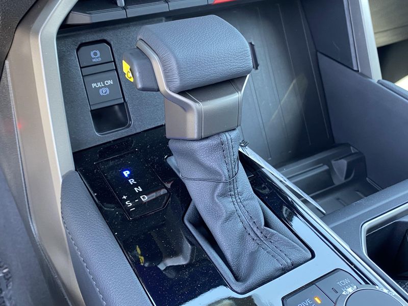 2025 Toyota Tundra LimitedImage 18
