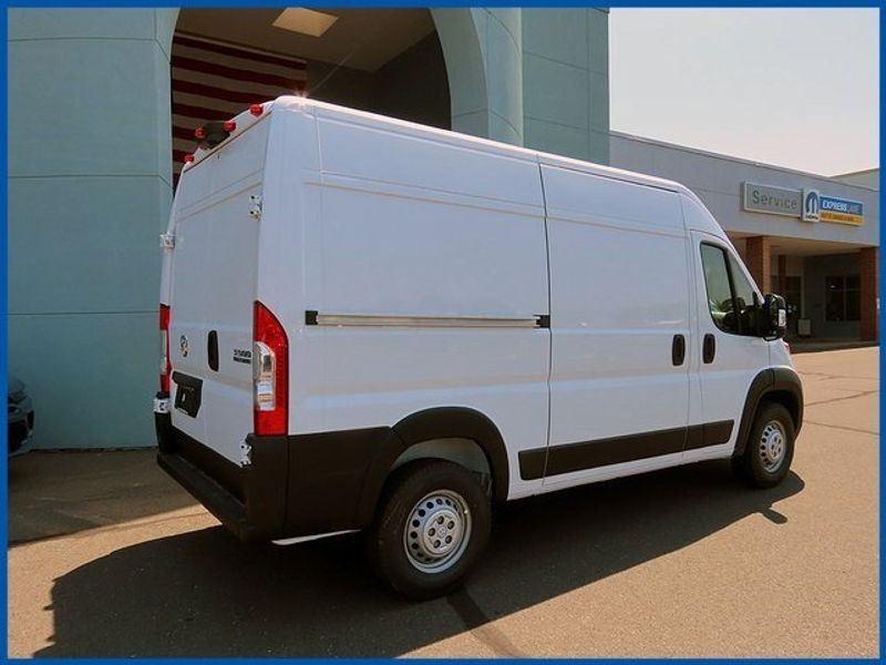 2024 RAM ProMaster High RoofImage 7