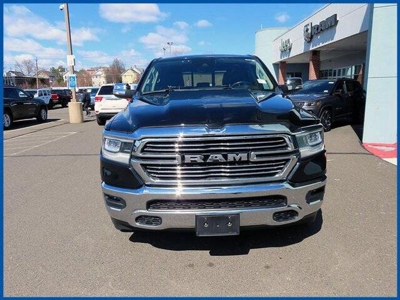 2022 RAM 1500 LaramieImage 3