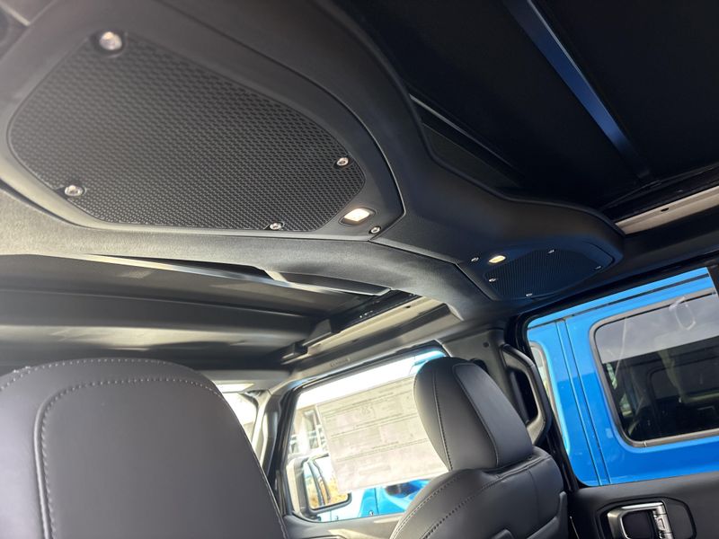 New 2026 Jeep Wrangler 4-door Rubicon XImage 31