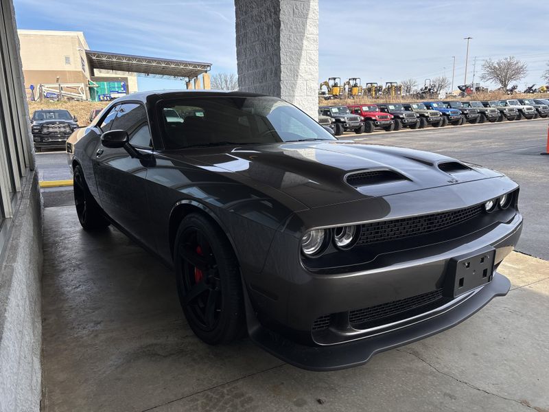 2021 Dodge Challenger SRT8 Hellcat photo 3