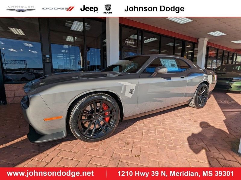 2023 Dodge Challenger Srt Hellcat Jailbreak in a Destroyer Gray exterior color and Demonic Red/Blackinterior. Johnson Dodge 601-693-6343 pixelmotiondemo.com 
