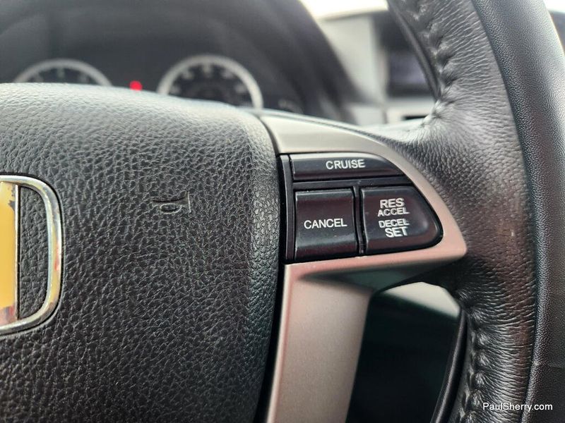 Used 2011 Honda Accord SE