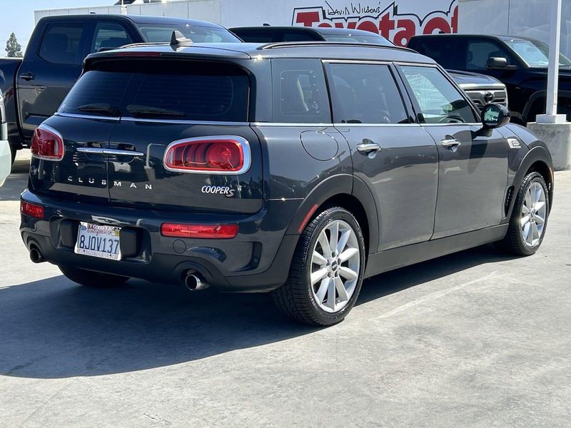 2016 MINI Cooper Clubman ClubmanImage 4