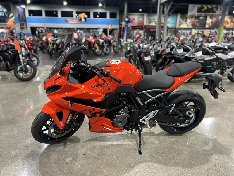 New 2026 Suzuki GSX-8R Image 11