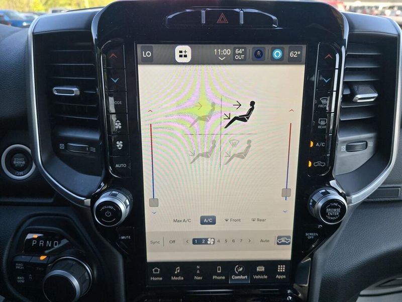 2024 Ram 2500 Big Horn photo 17