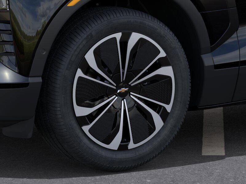 New 2025 Chevrolet Blazer EV FWD LTImage 9