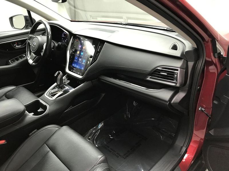 Used 2021 Subaru Outback LimitedImage 21