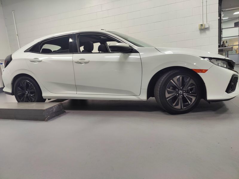 Used 2018 Honda Civic EX w/SunroofImage 3