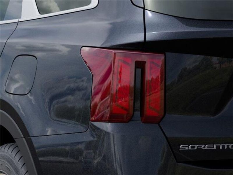 2025 Kia Sorento SImage 11