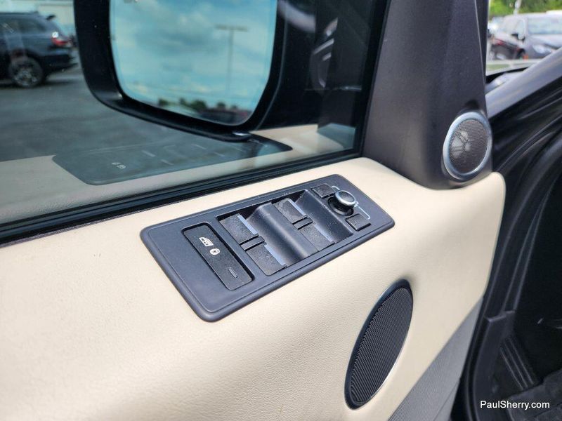 2015 Land Rover Range Rover Sport HSEImage 24