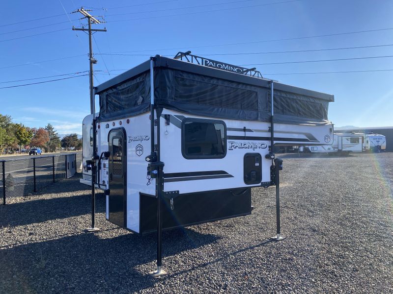 Used 2026 FOREST RIVER PALOMINO SS-550 Image 3