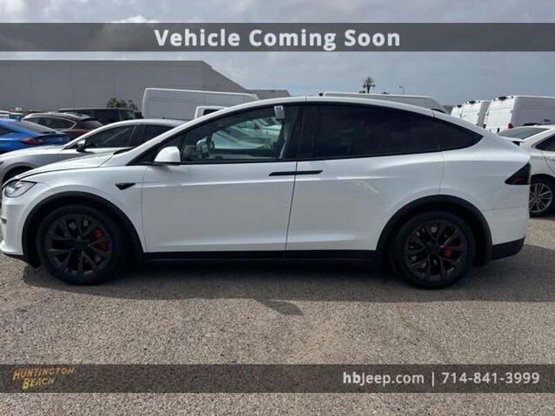 2023 Tesla Model X PlaidImage 7