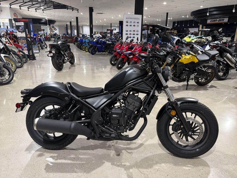 New 2026 Honda REBEL 300 ABS Image 18