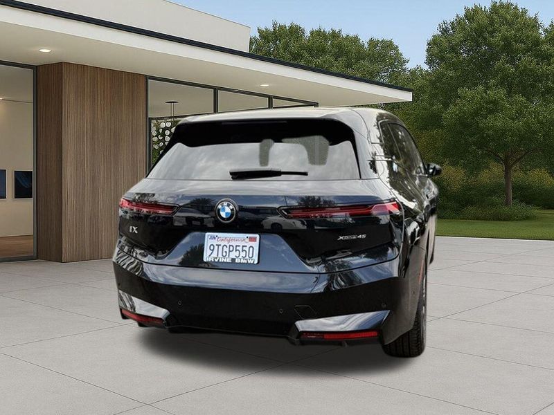 Used 2026 BMW iX xDrive45Image 9
