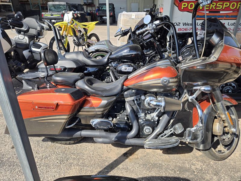 USED 2013 HARLEY ROAD GLIDE CVO  CUSTOM Image 2