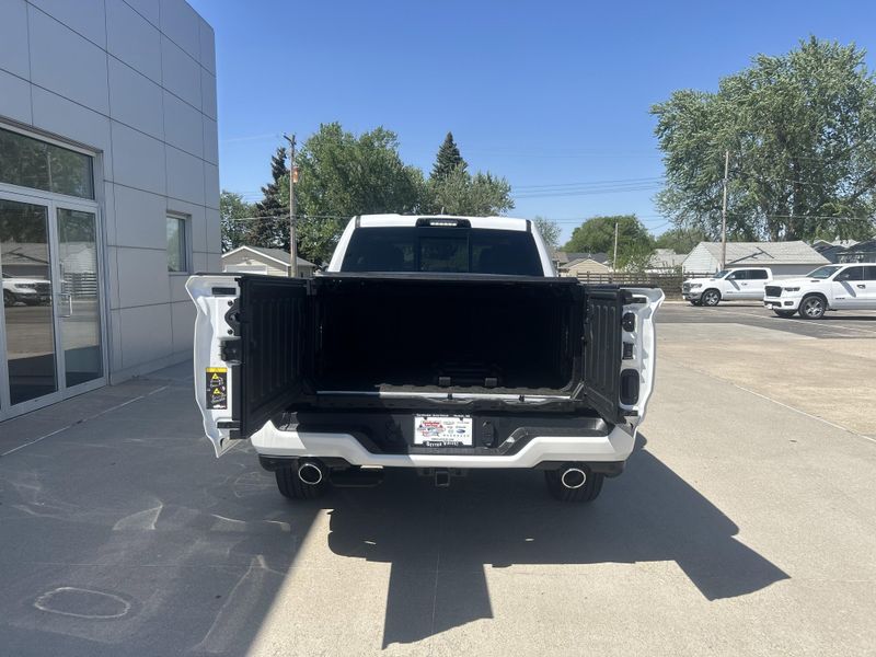 2025 RAM 1500 TungstenImage 8