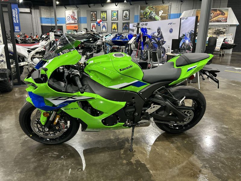 New 2026 Kawasaki NINJA ZX-10R Image 18