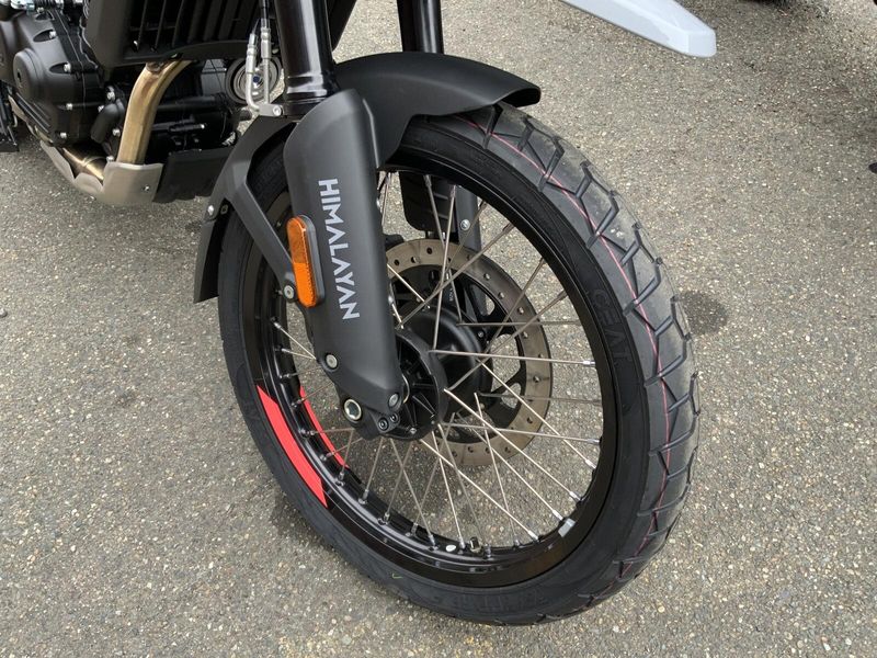 2025 Royal Enfield HIMALAYAN 450 