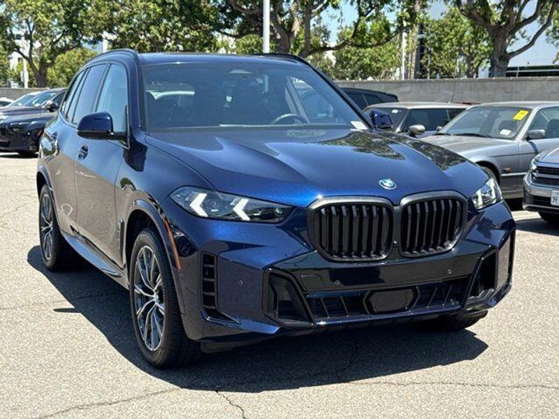 Used 2024 BMW X5 sDrive40iImage 5