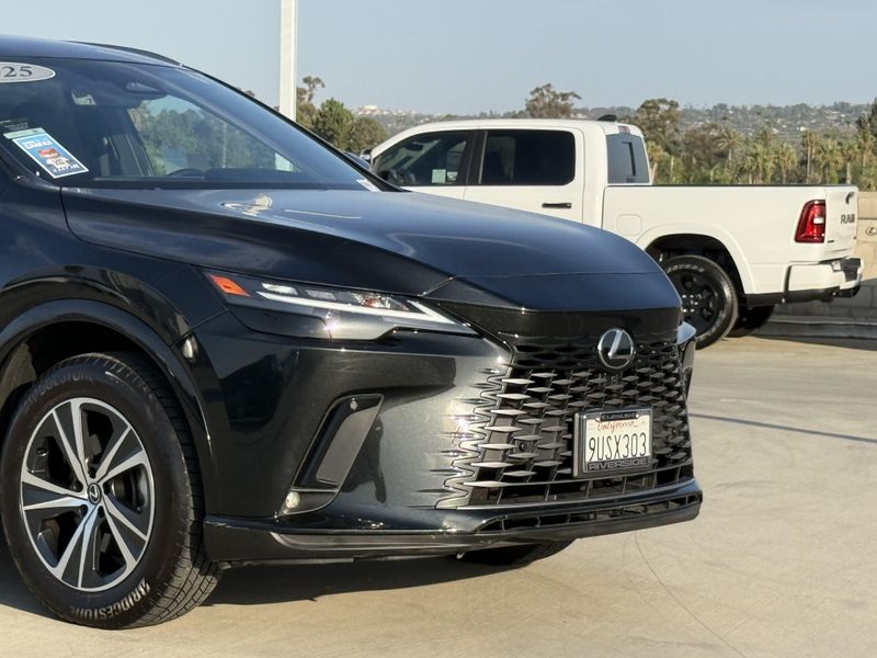 Used 2025 Lexus RX 350 PremiumImage 3