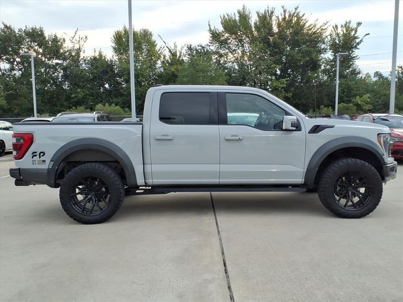 2023 Ford F-150 Raptor photo 10